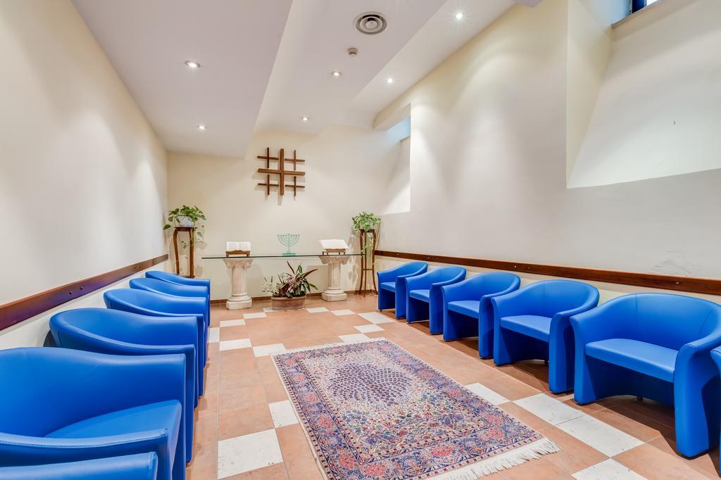 Hotel Domus Carmelitana Řím Exteriér fotografie